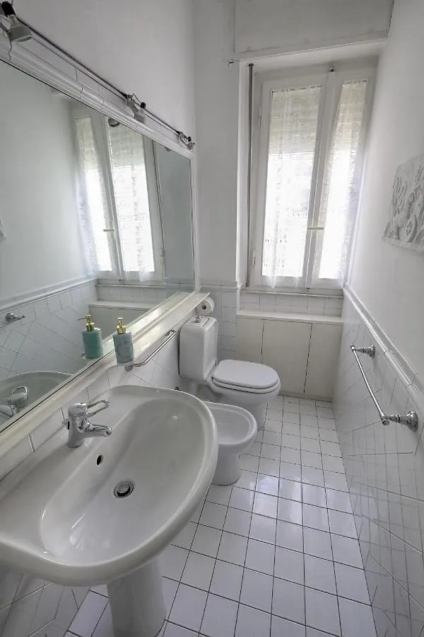 A Due Passi Dal Mare Apartment Lido di Camaiore